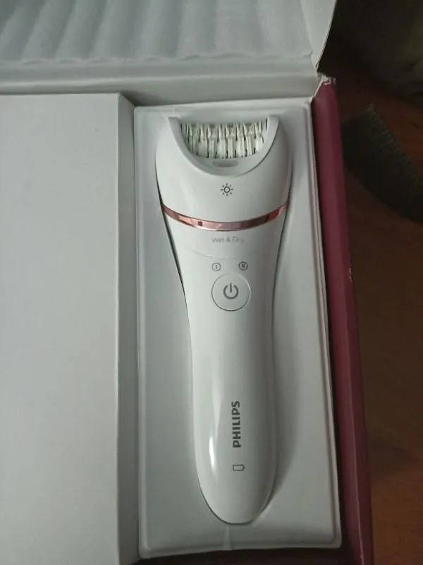 Philips BRE720/05 Epilatör (Yüz+Koltuk alti+Bikini Bölgesi+Bacak)Islak-Kuru,Işıklı,Kablosuz