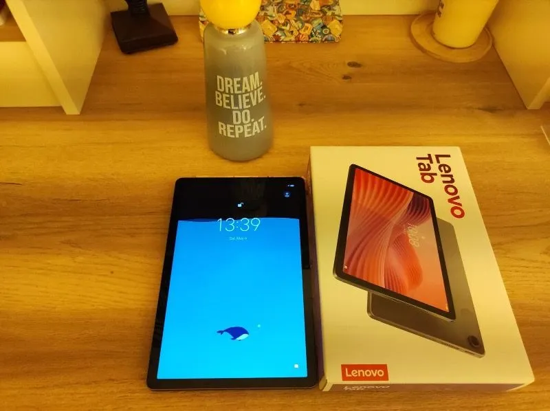 Lenovo ZAEK0030TR TAB TB311FU 4GB 64GB Depolama 10.1″ WUXGA (1920×1200) IPS IP52 Android Tablet