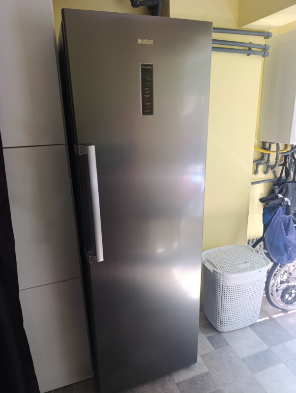 Ued 8274 Dtk Nfı D/s Dgt R65 Dikey Derin Dondurucu