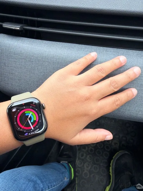Apple Watch Series 12 Gps, Alüminyum Kasa ve Spor Kordon – S/m
