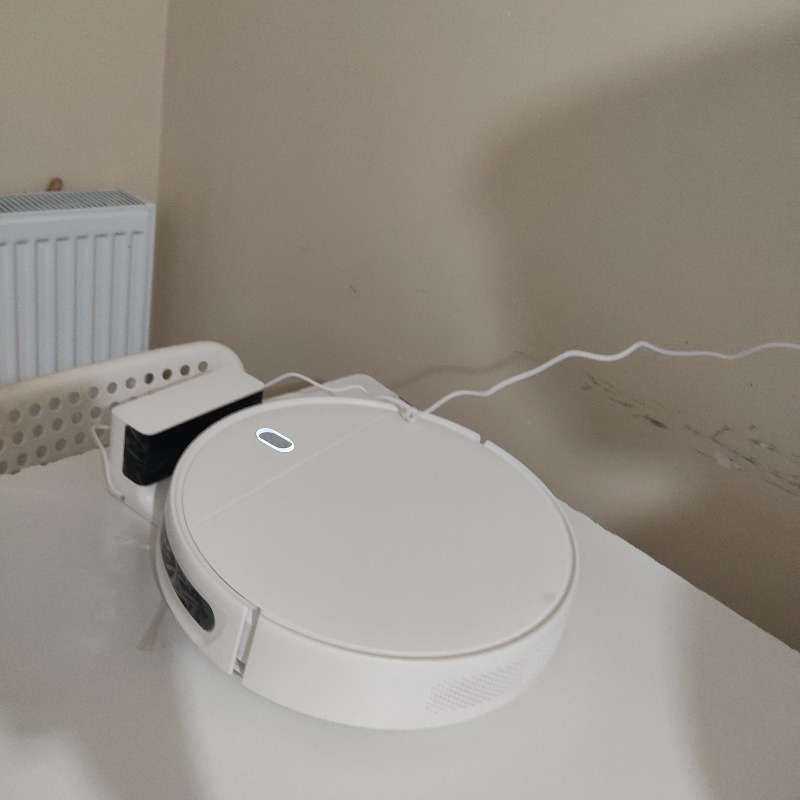 Xiaomi Mi Robot Vacuum Mop Essential 2 In 1 Robot Süpürge ve Paspas
