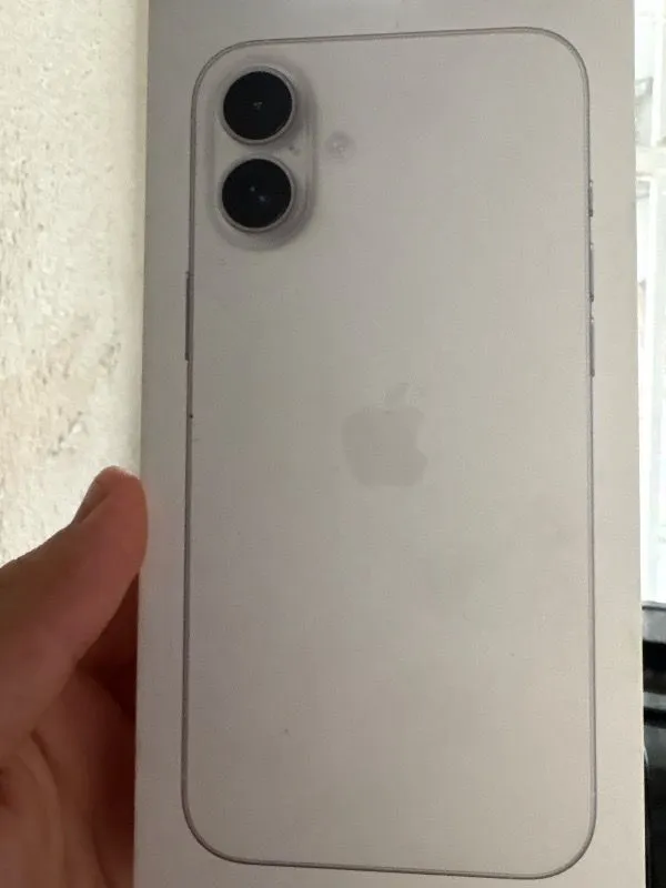 Apple iPhone 16 Plus