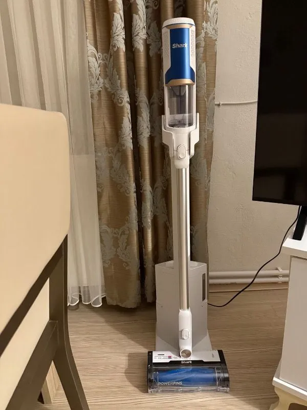 Shark Clean & Empty Auto-Empty Sistemli Şarjlı Dikey Süpürge 1,3 L