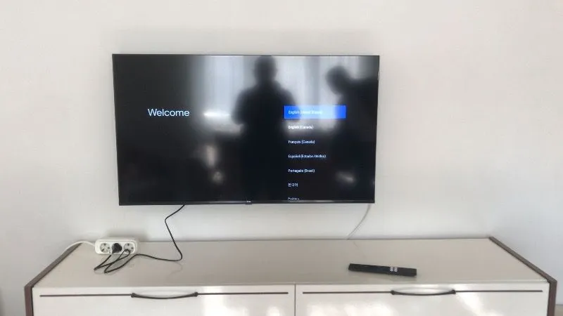 TCL 32S5K 32” 82 Ekran Uydu Alıcılı Full HD Android QLED TV