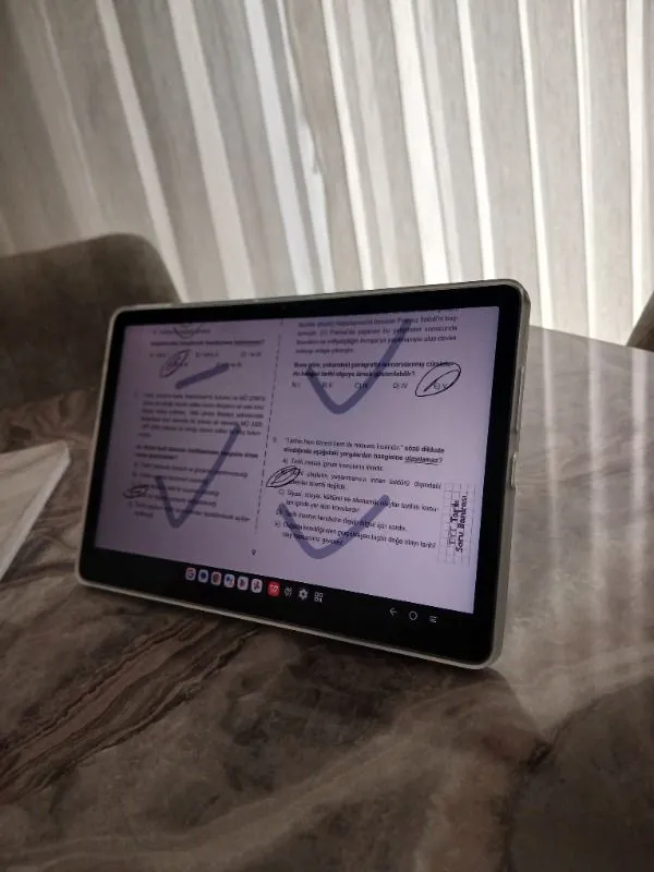 Lenovo Tab M10 10.1” 4/128GB ZAEH0039TR Tablet