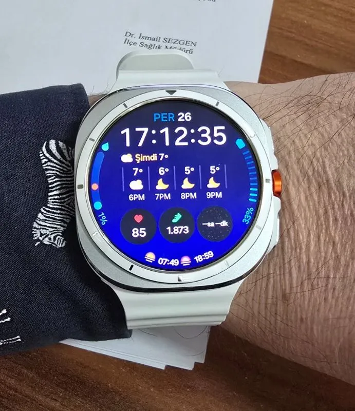 Samsung Galaxy Watch Ultra Bluetooth Akıllı Saat Titanyum Beyaz 47MM SM-L700NDAATUR