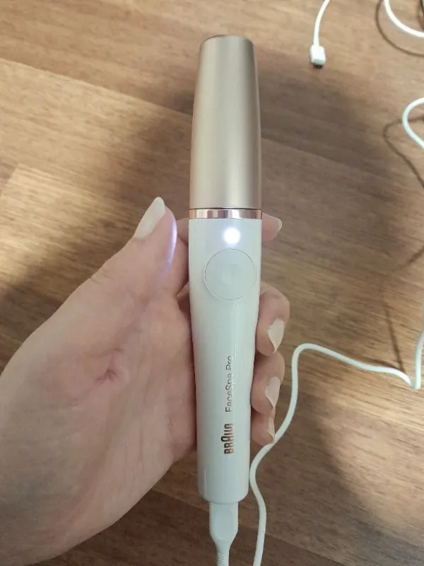 Braun Facespa Pro Yüz Epilatörü, + 3 Ekstra, 911