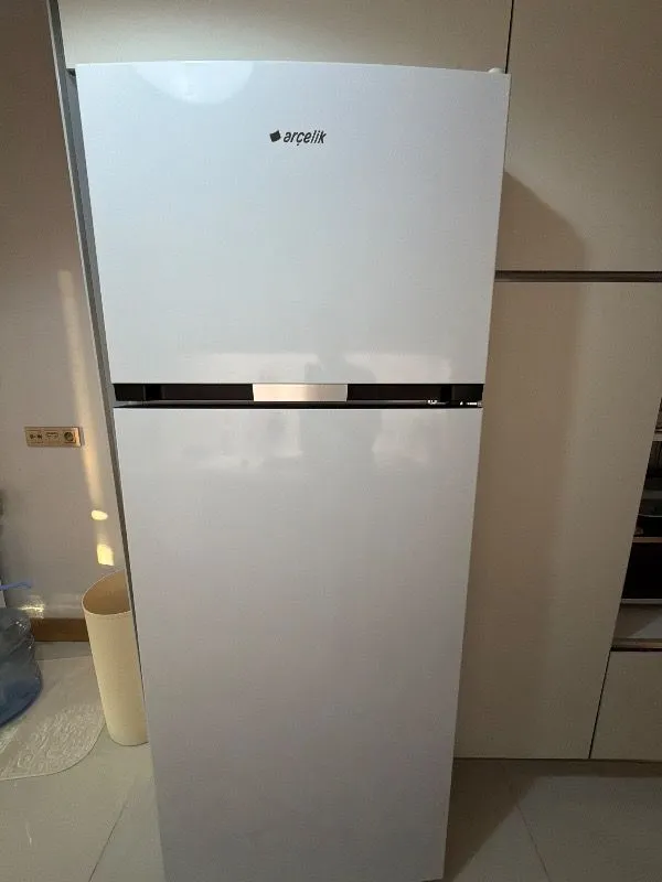 Arçelik 570471 MB Üstten Donduruculu Buzdolabı