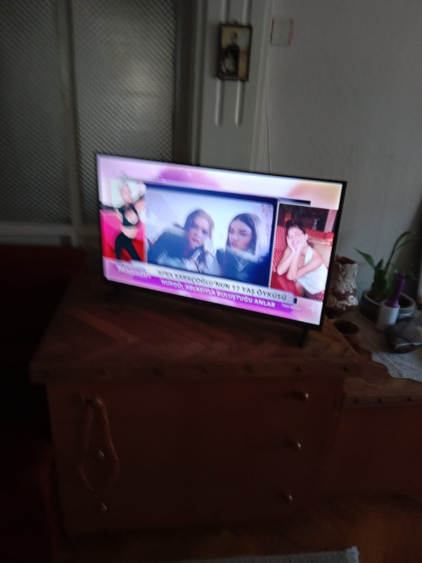 Grundig 32 GKH 6000 32” 82 Ekran Uydu Alıcılı HD Ready LED TV