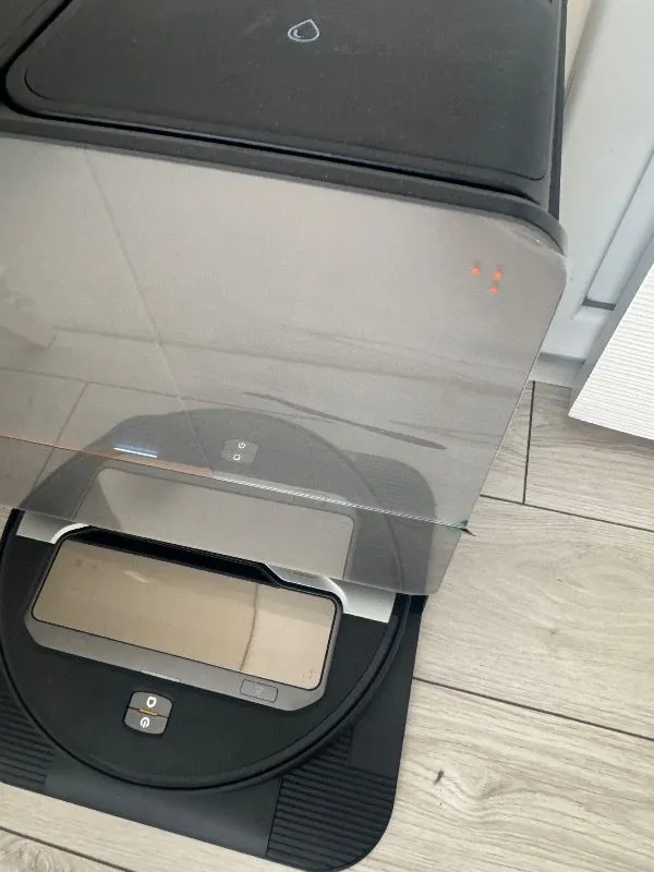 Roborock Saros Z70 Akıllı Robot Süpürge