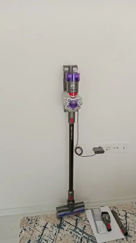 Dyson V8™ Advanced