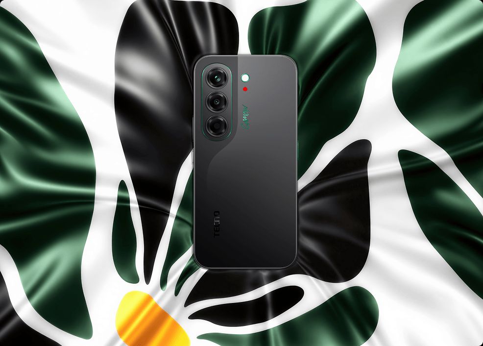 Tecno Camon Slim